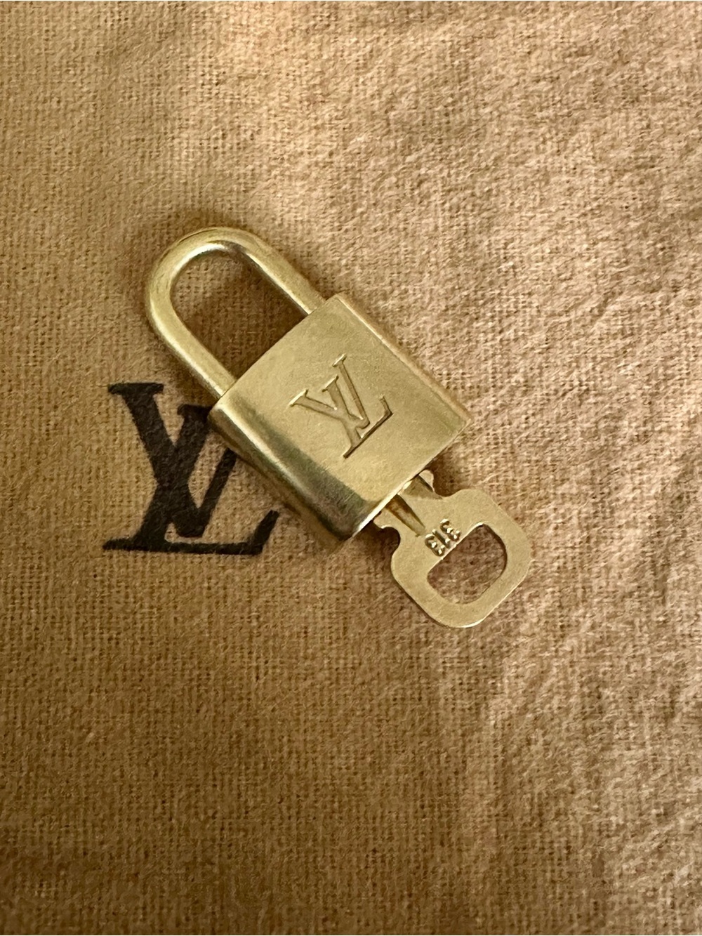 Louis Vuitton Brass LV padlock with key Random #